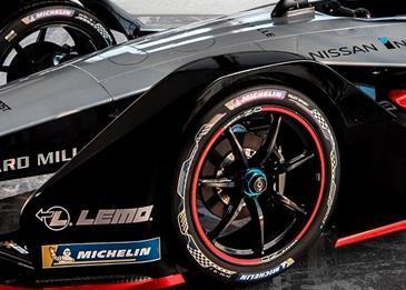 نيسان تكشف عن تصميم السيارة المشاركة في ظهورها الأول على حلبة "فورمولا-إي"